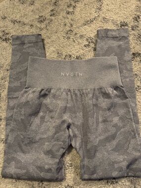 NVGTN Gray Camo High-Waist Leggings